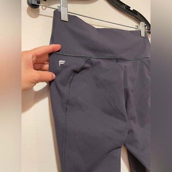 Bundle Of Leggings Fabletics, Gym Shark - Picture 9 of 16